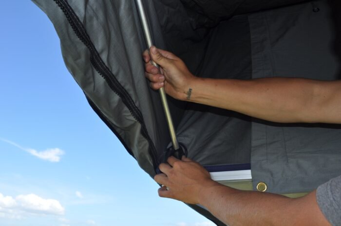 Extended Ventura Deluxe 1.4 Roof Top Tent